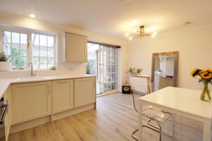 Photo 11- click for photo gallery